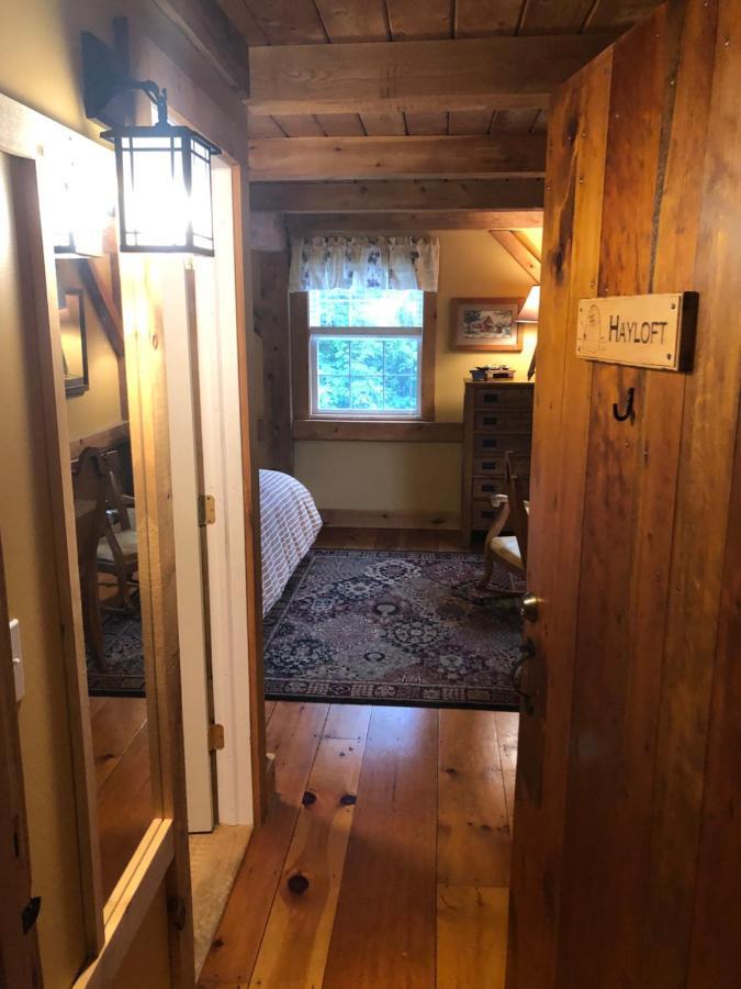 Yellow Barn Estate Freeville エクステリア 写真