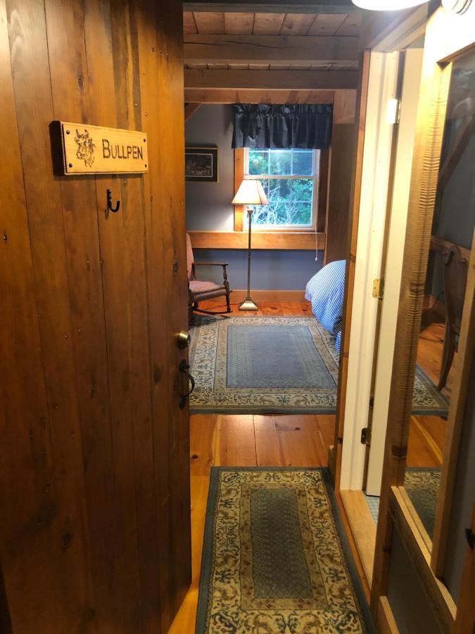 Yellow Barn Estate Freeville エクステリア 写真